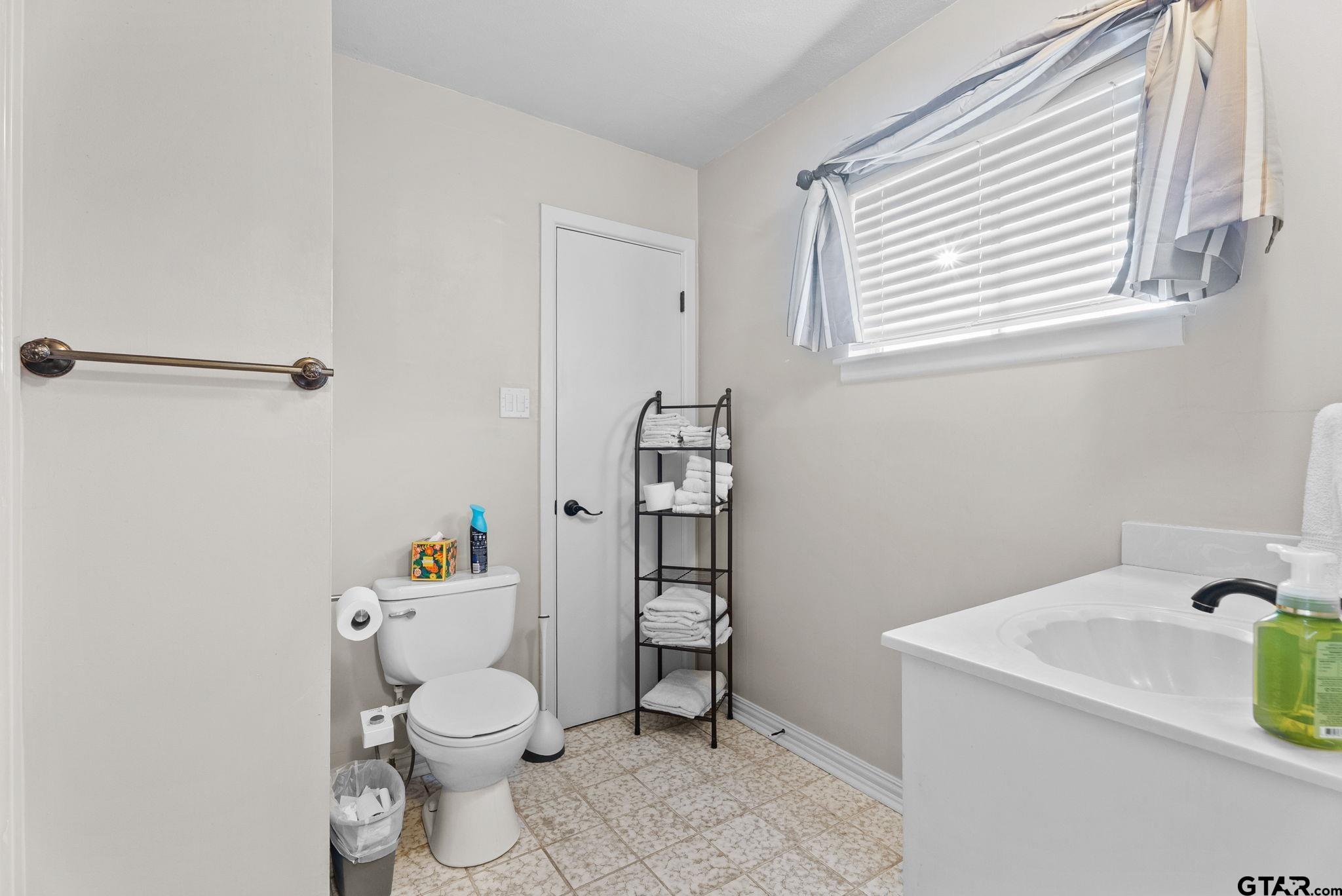 1505 Glenwood