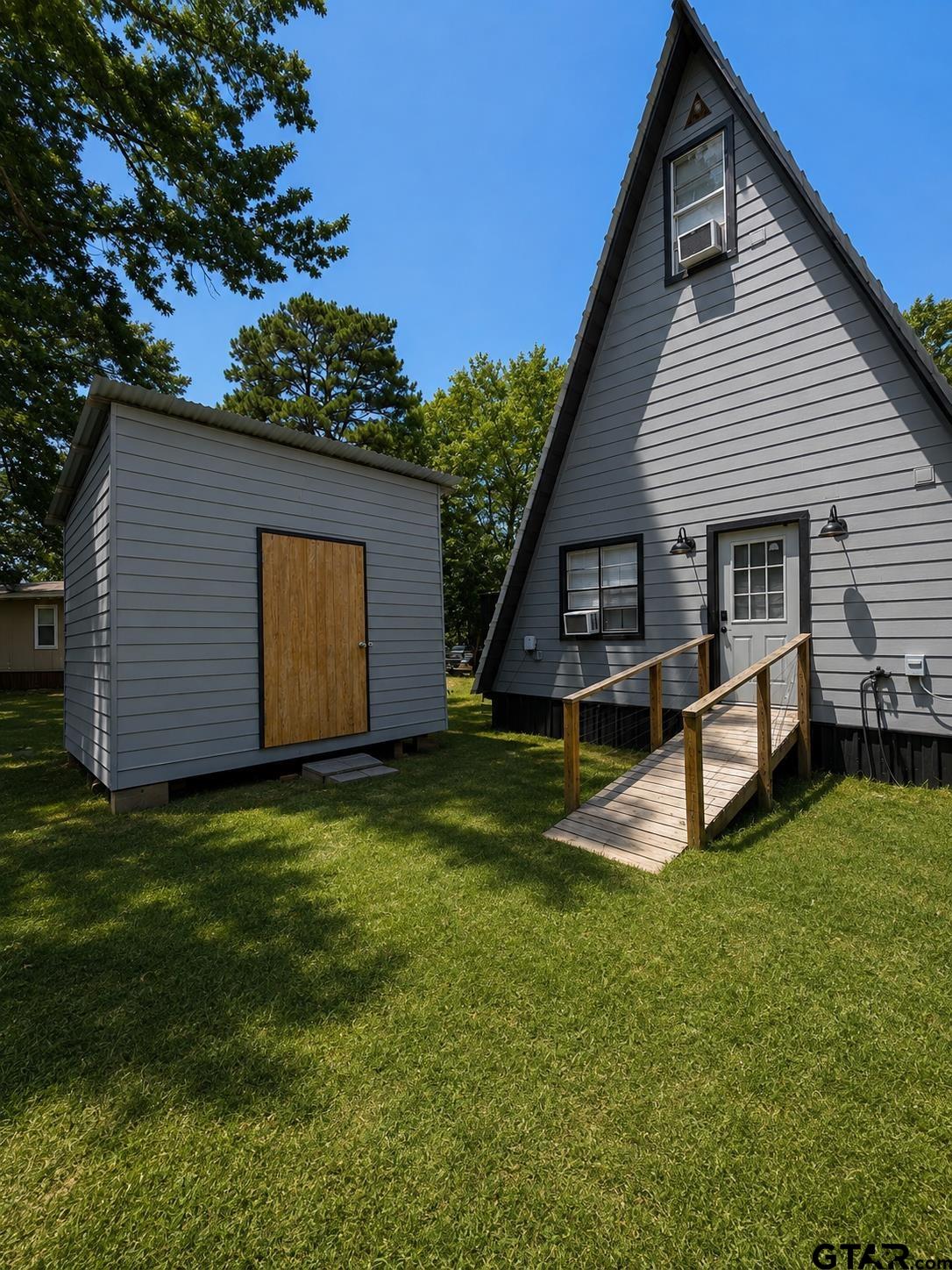 159 Private Road 7498