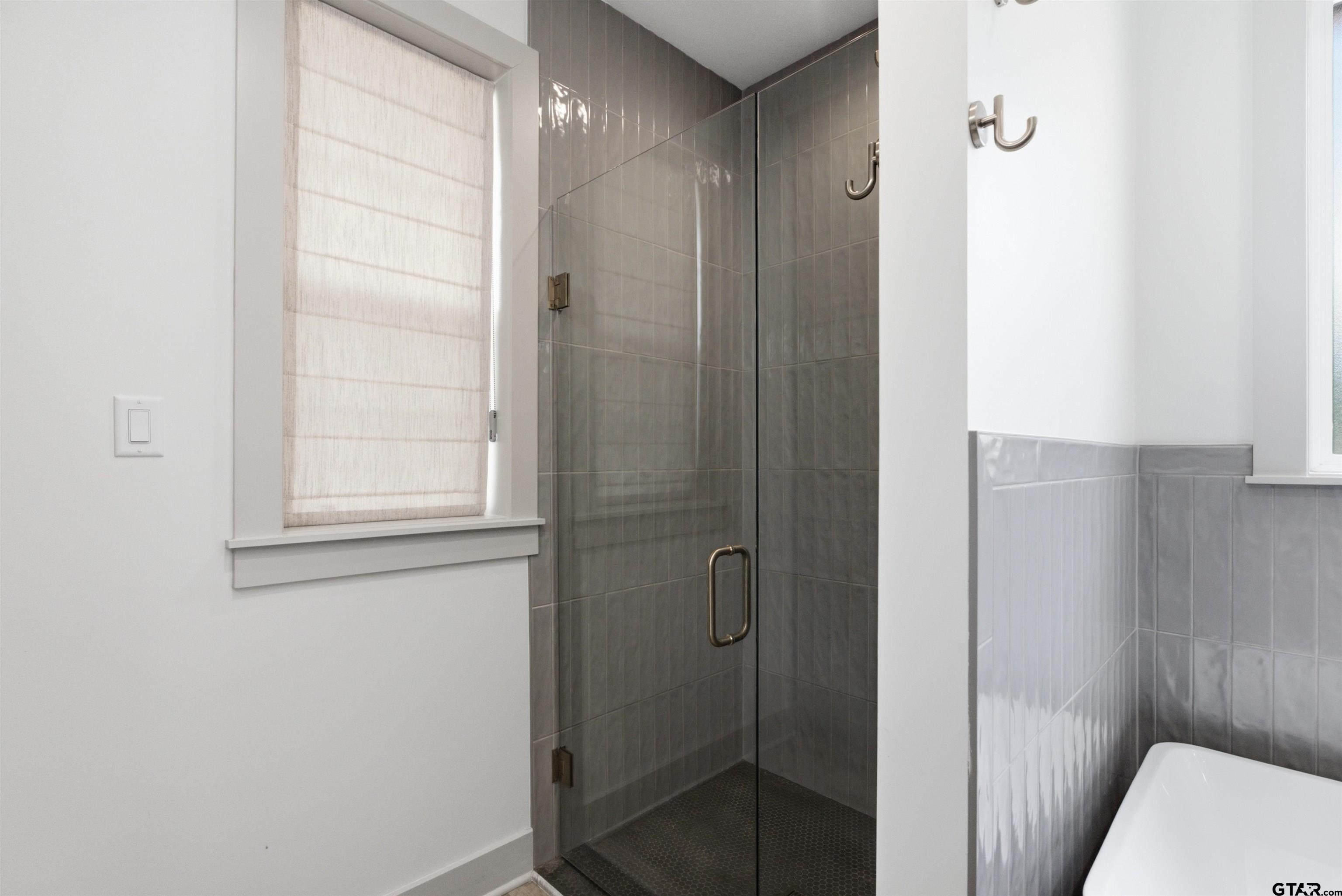2110 Stanford