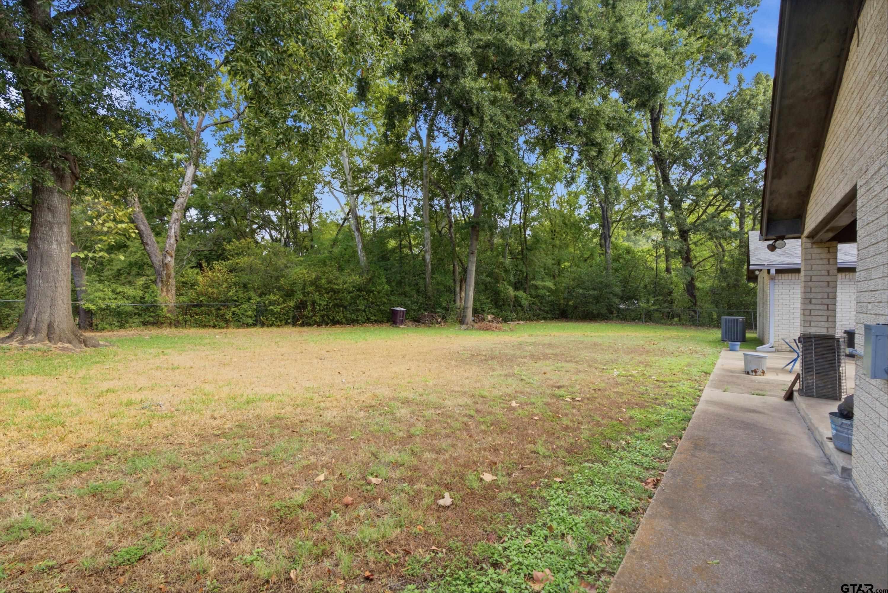 1314 Hillcrest