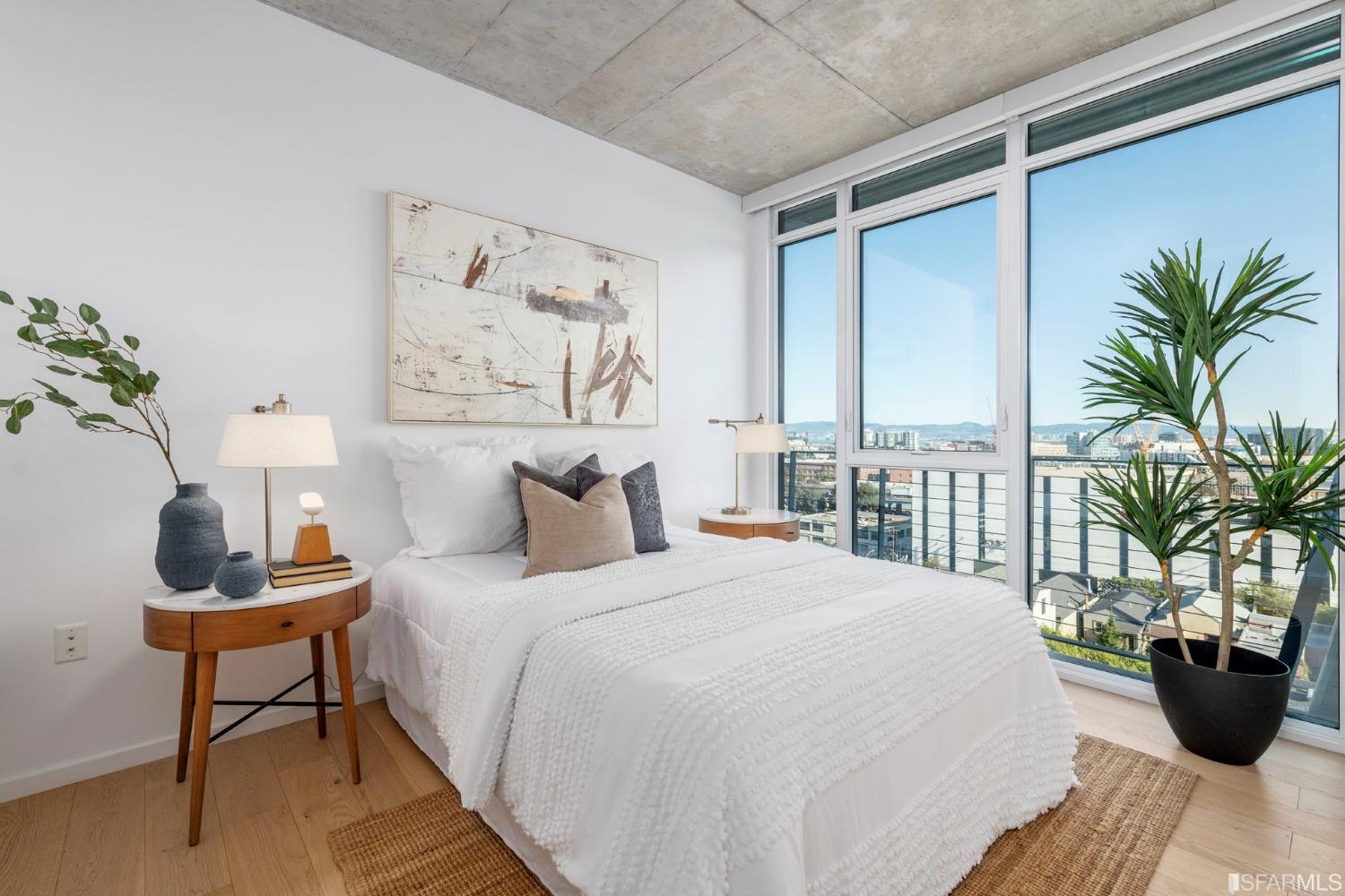 338 Potrero Avenue Unit: PH3
