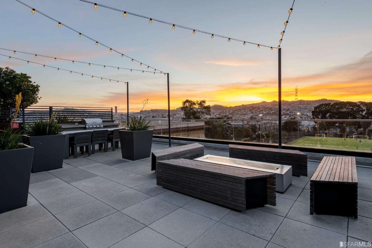 338 Potrero Avenue Unit: PH3