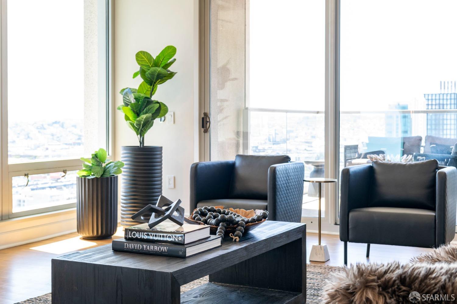 188 Minna Street Unit: 24D
