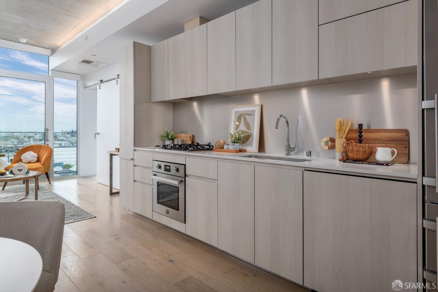 338 Potrero Avenue # 808