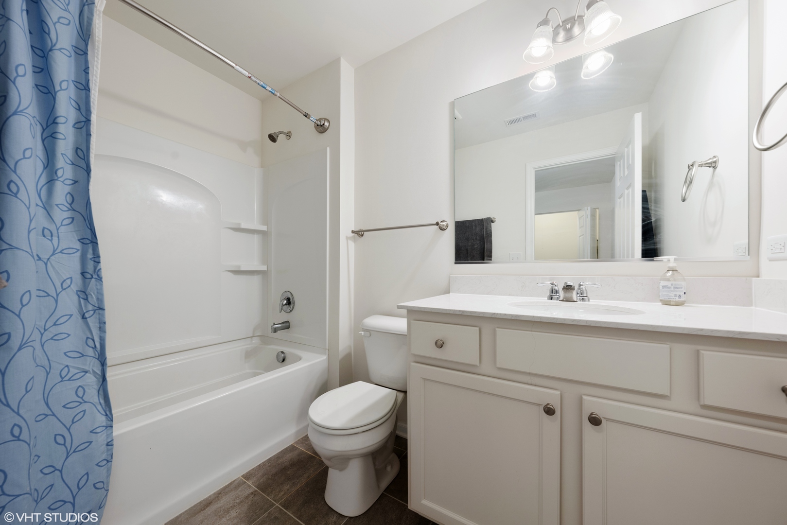 4139 Winslow Court E