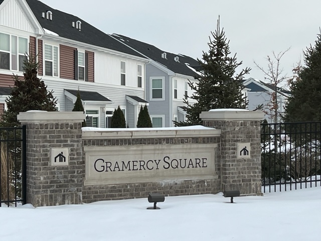 4139 Winslow Court E