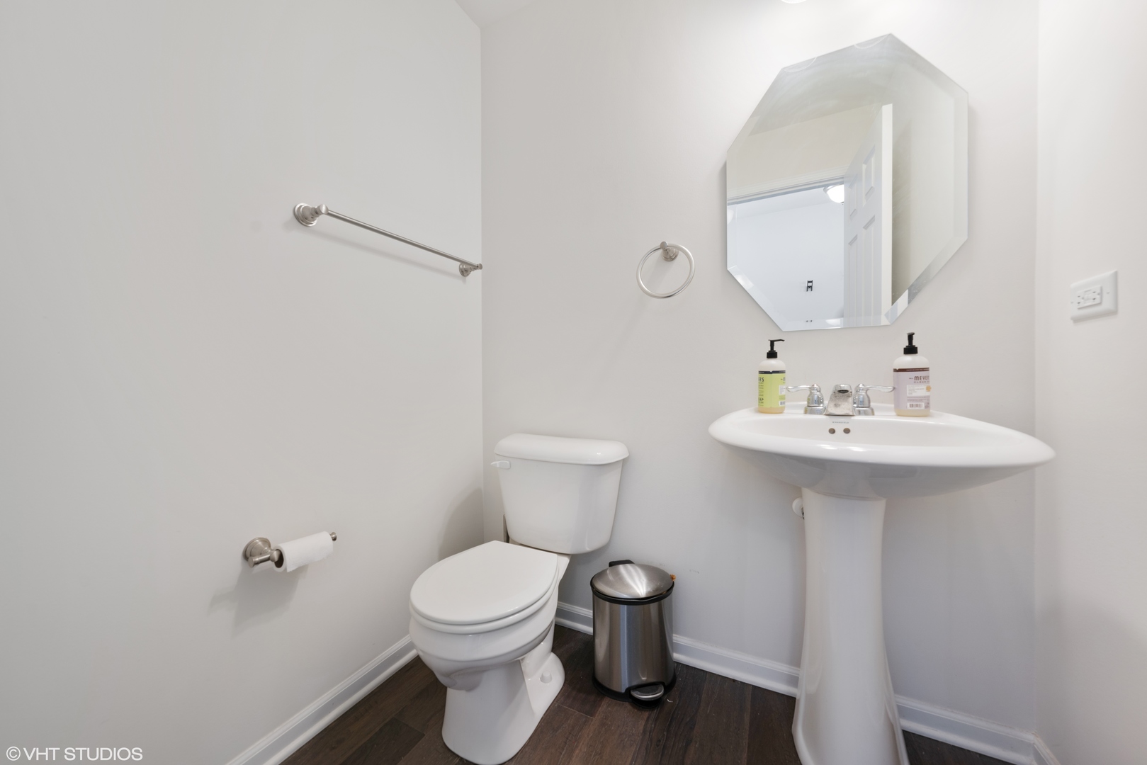 4139 Winslow Court E