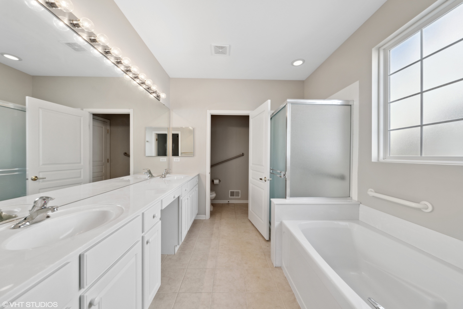 11326 Greenway Drive