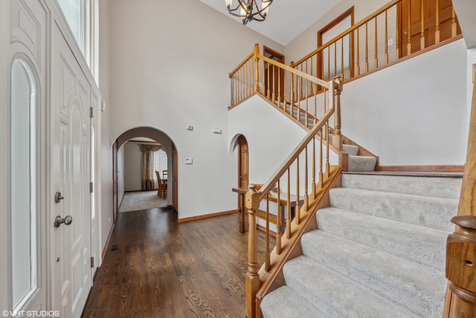 1712 Chalmette Court