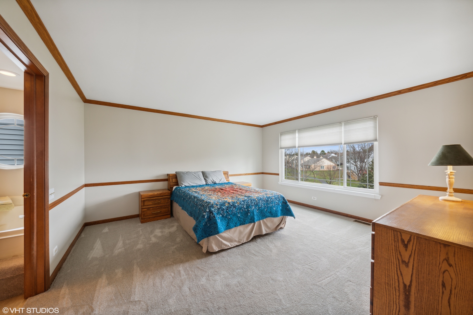 1712 Chalmette Court