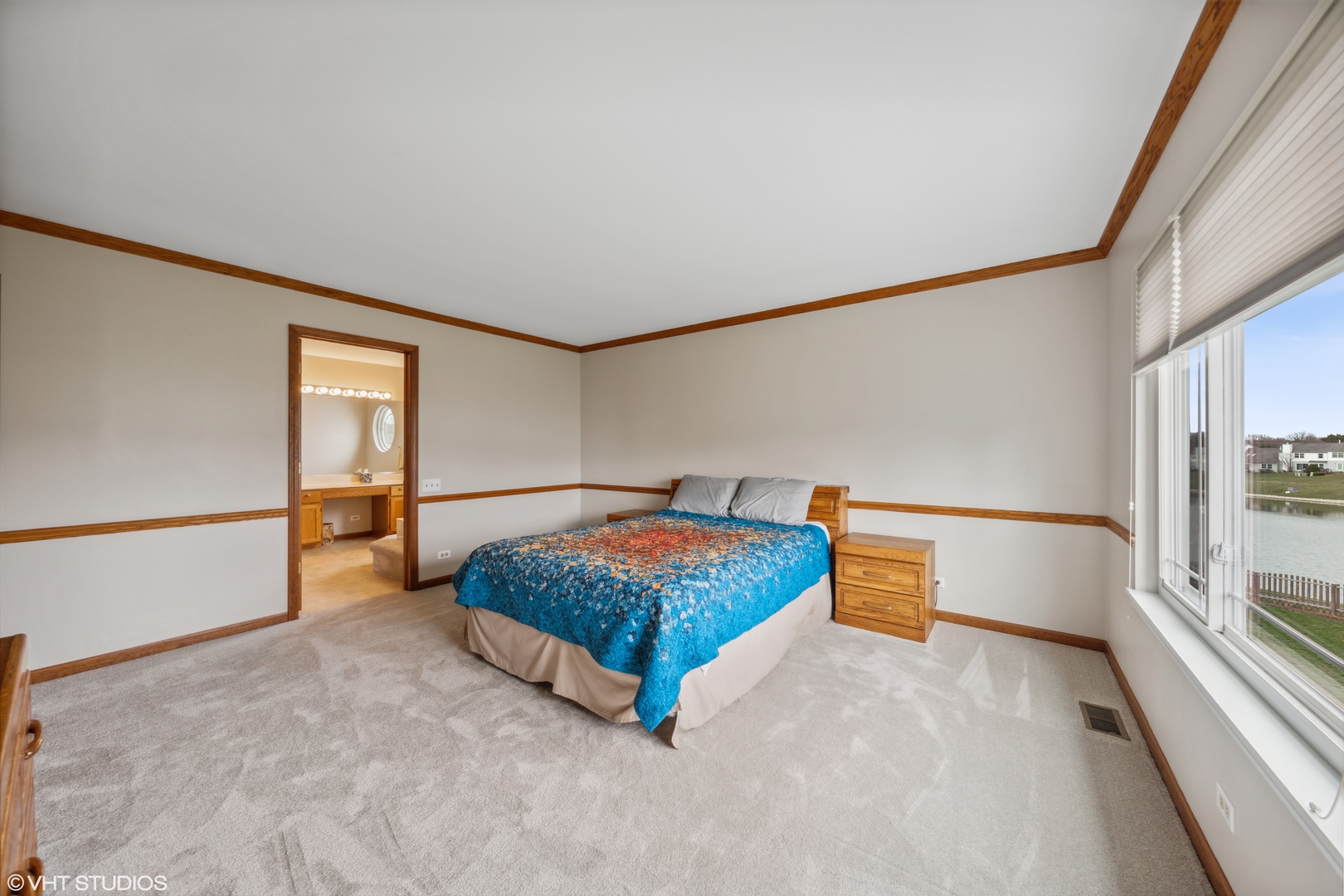 1712 Chalmette Court