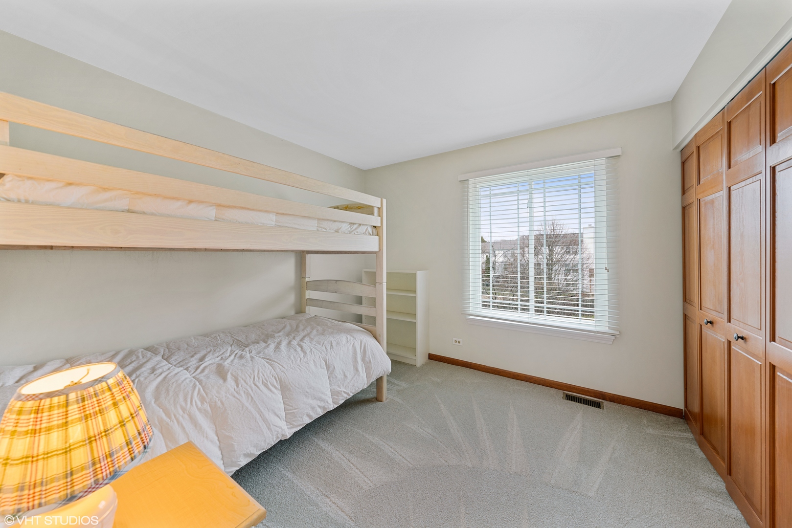 1712 Chalmette Court