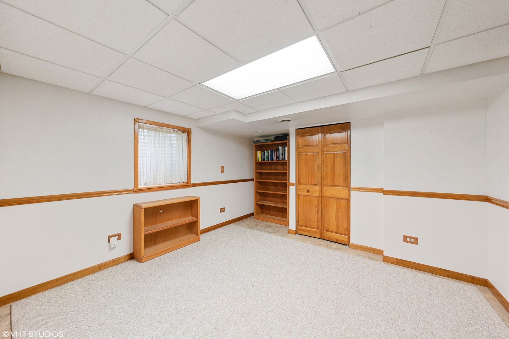 1712 Chalmette Court