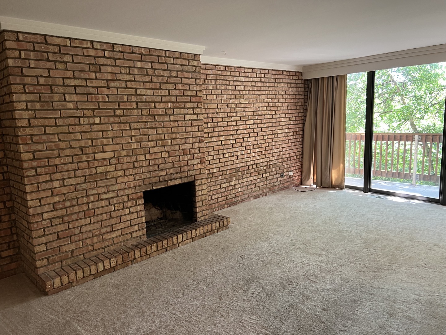 5500 Hillcrest Lane Unit: 1K