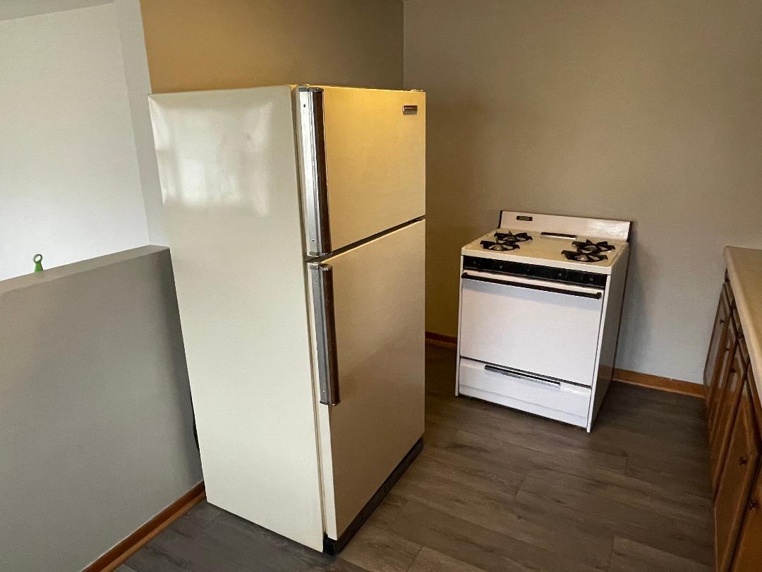 421 1/2 Buell Avenue