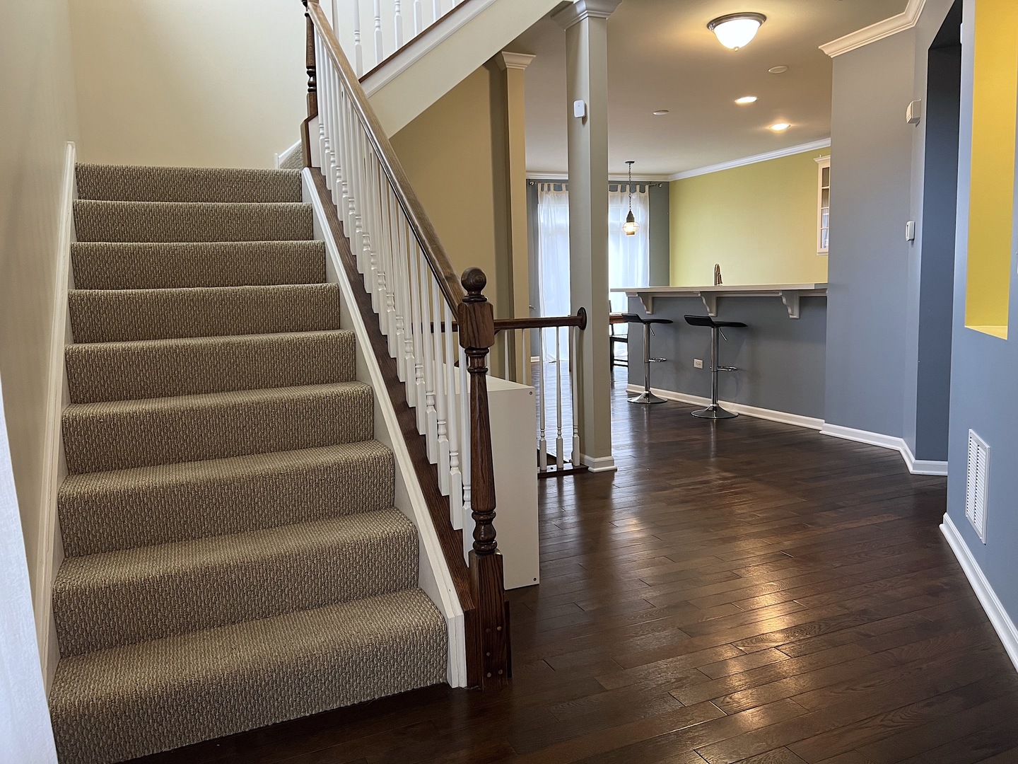 1037 Ravendale Court