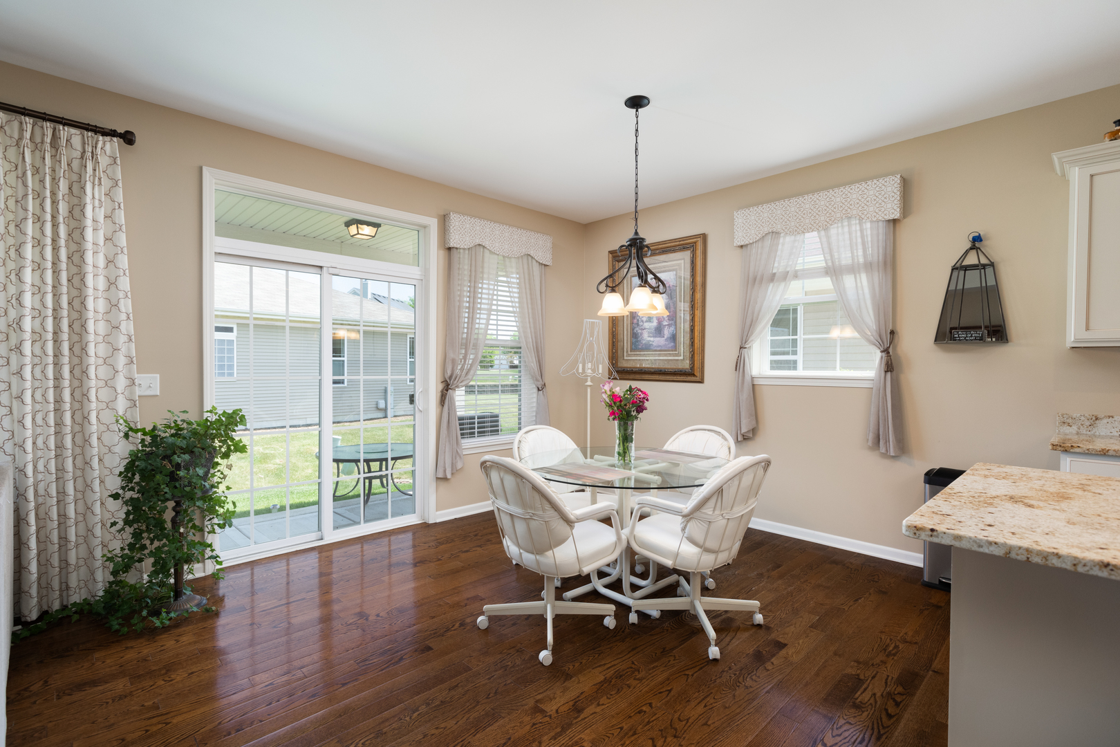 2904 Chevy Chase Lane