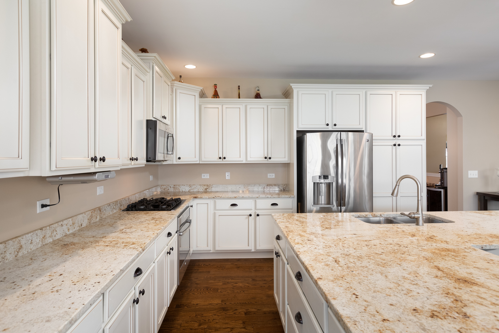 2904 Chevy Chase Lane