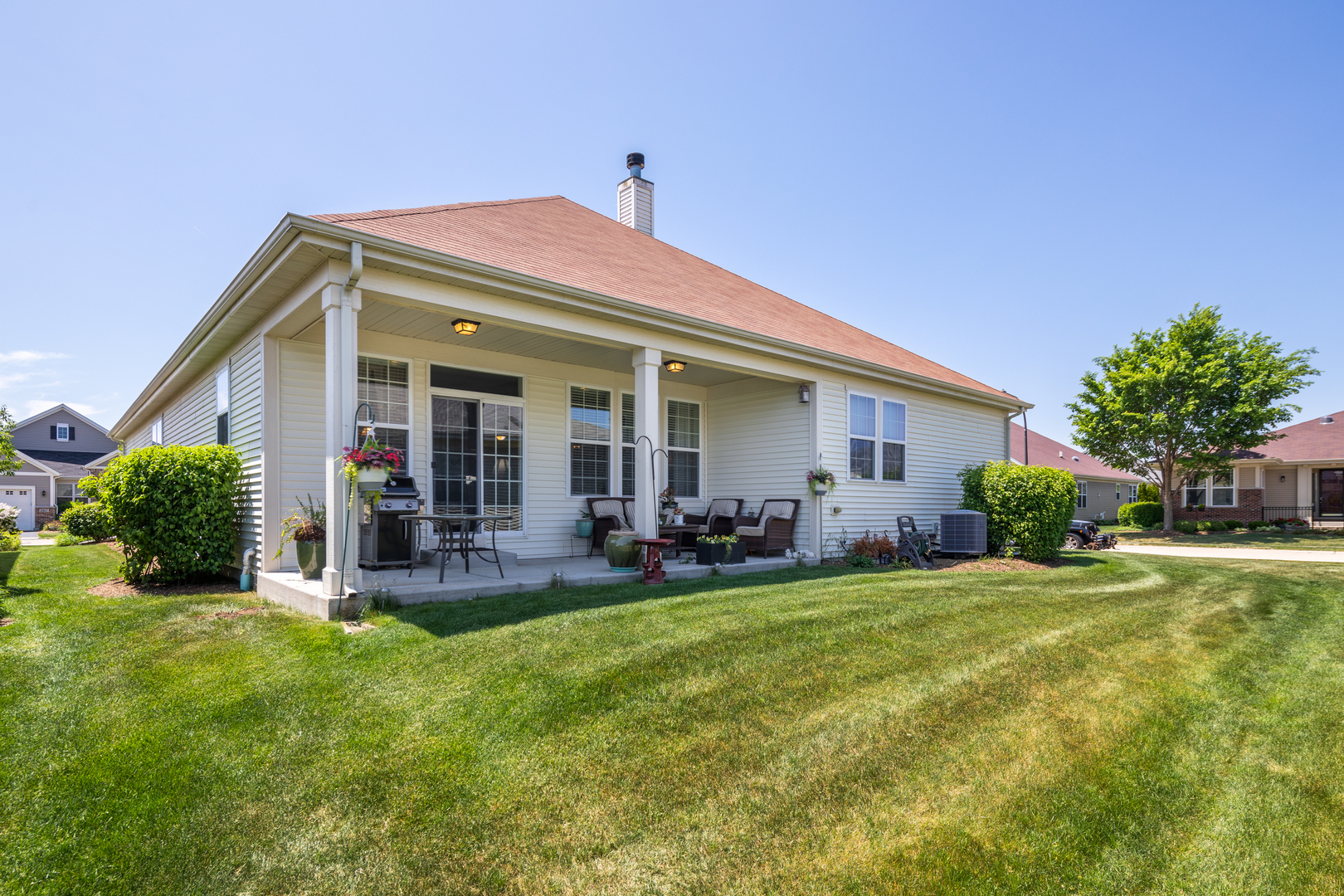 2904 Chevy Chase Lane