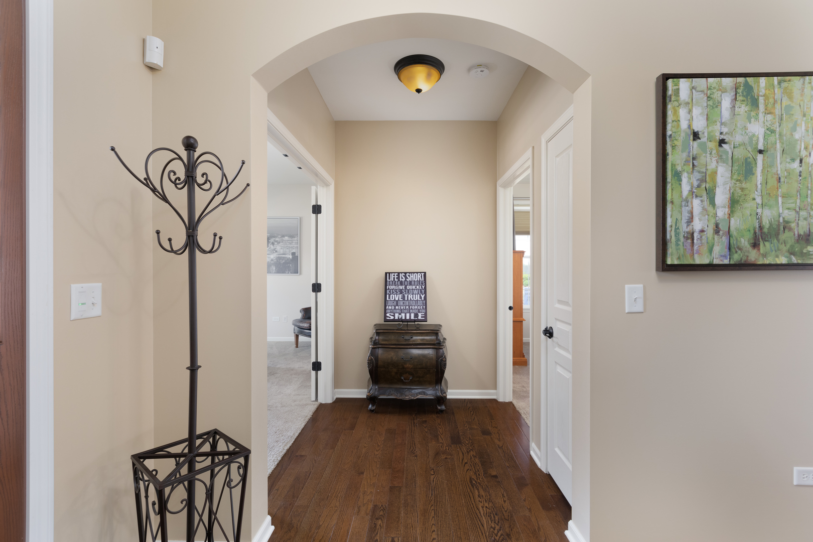 2904 Chevy Chase Lane