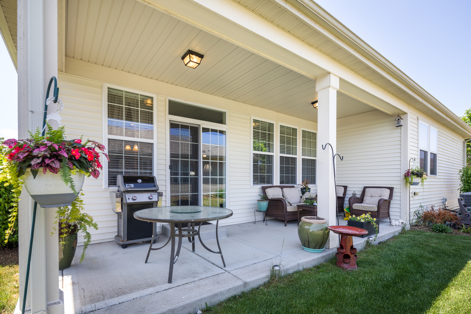 2904 Chevy Chase Lane