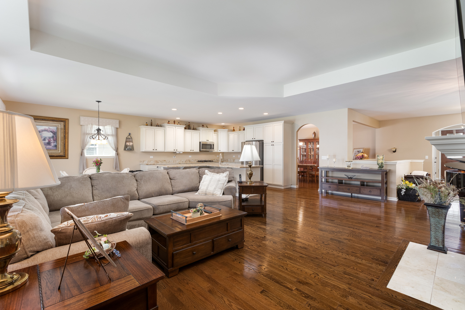 2904 Chevy Chase Lane