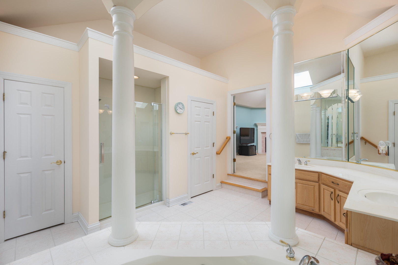 2219 Glouceston Lane