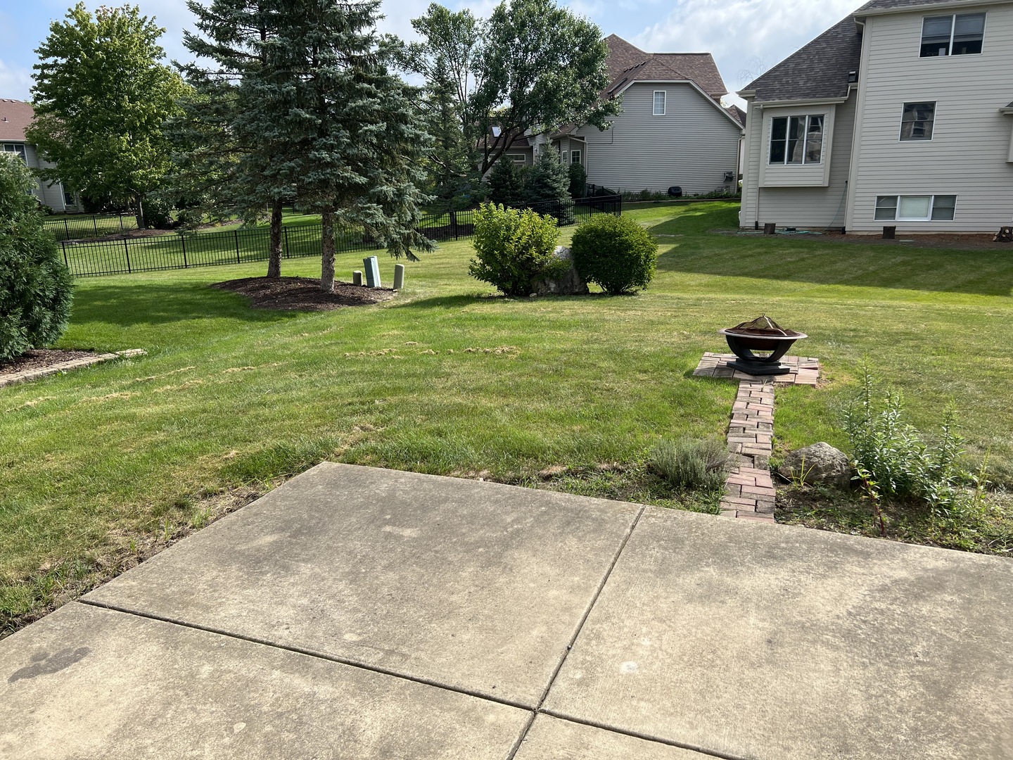 4716 CHOKEBERRY Drive