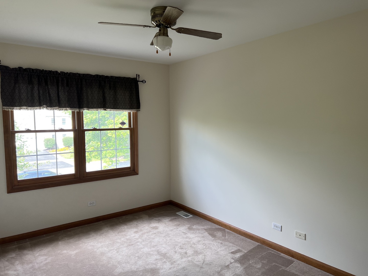 4716 CHOKEBERRY Drive