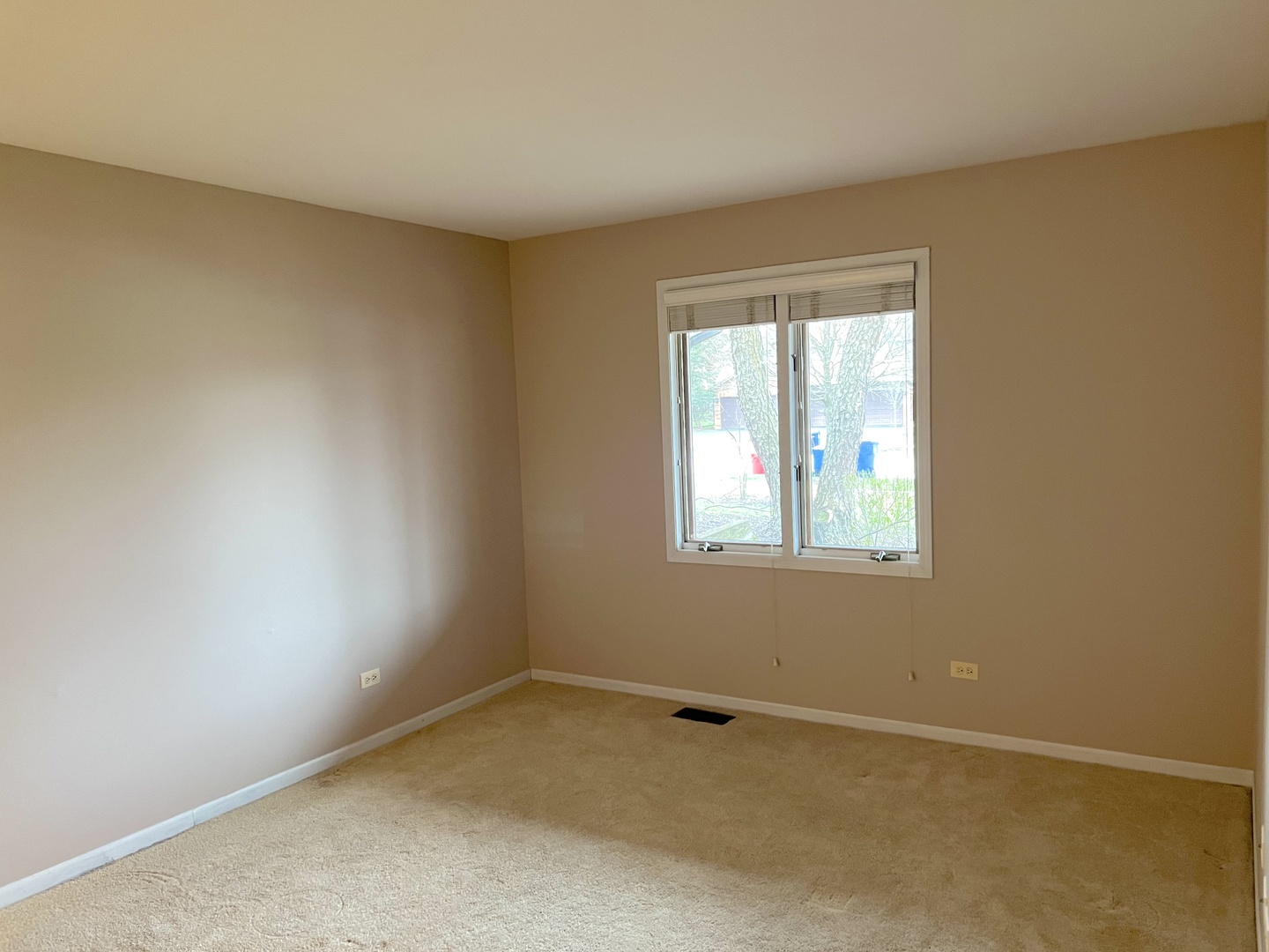 986 West Court Unit: A