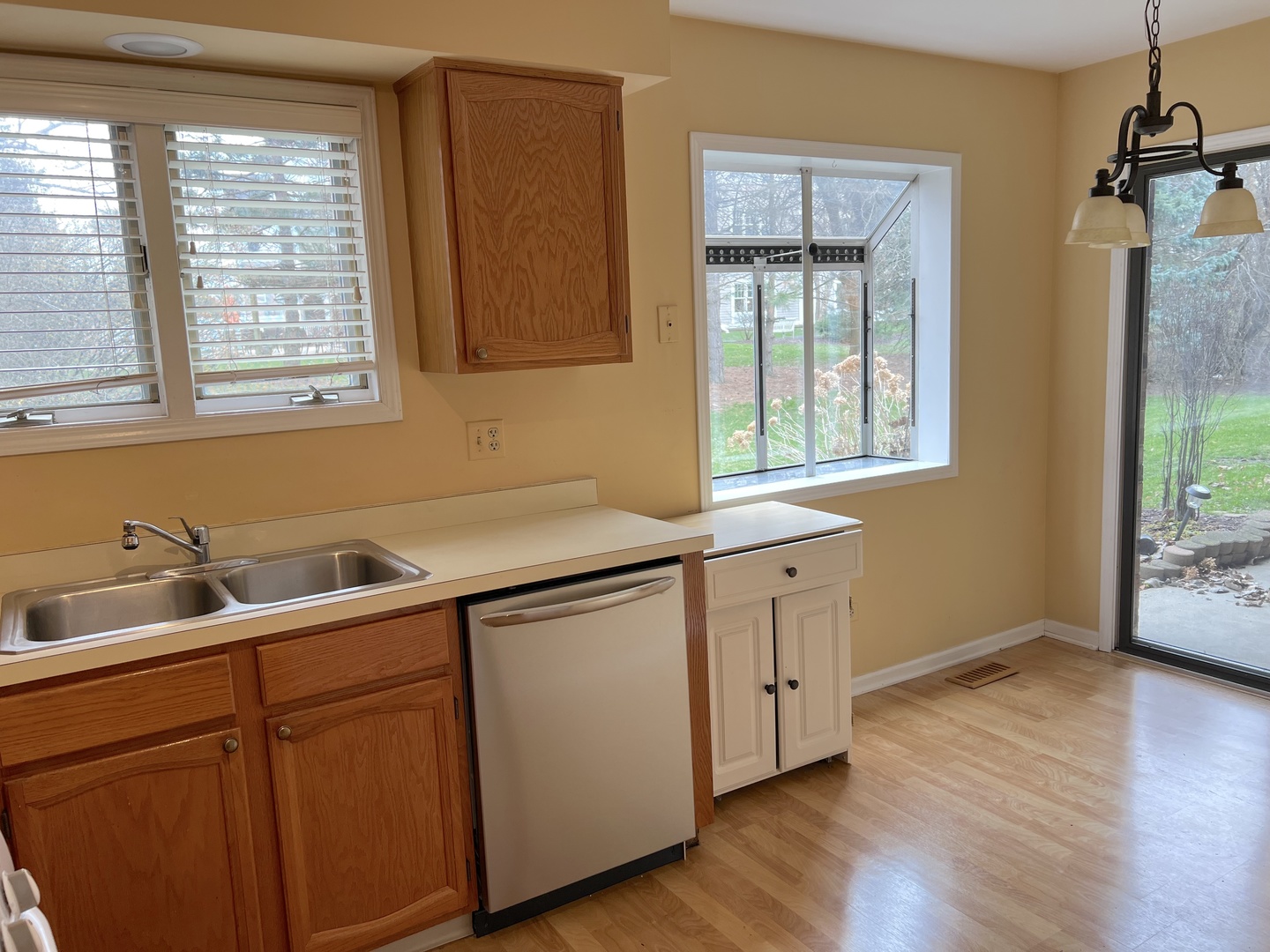 986 West Court Unit: A