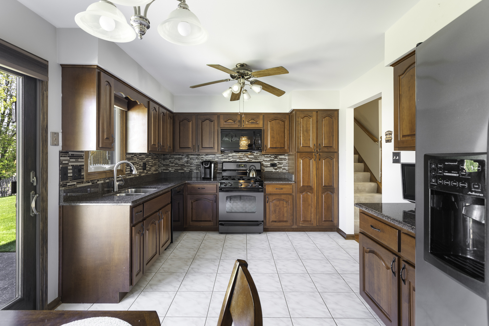 20w518 Elizabeth Drive