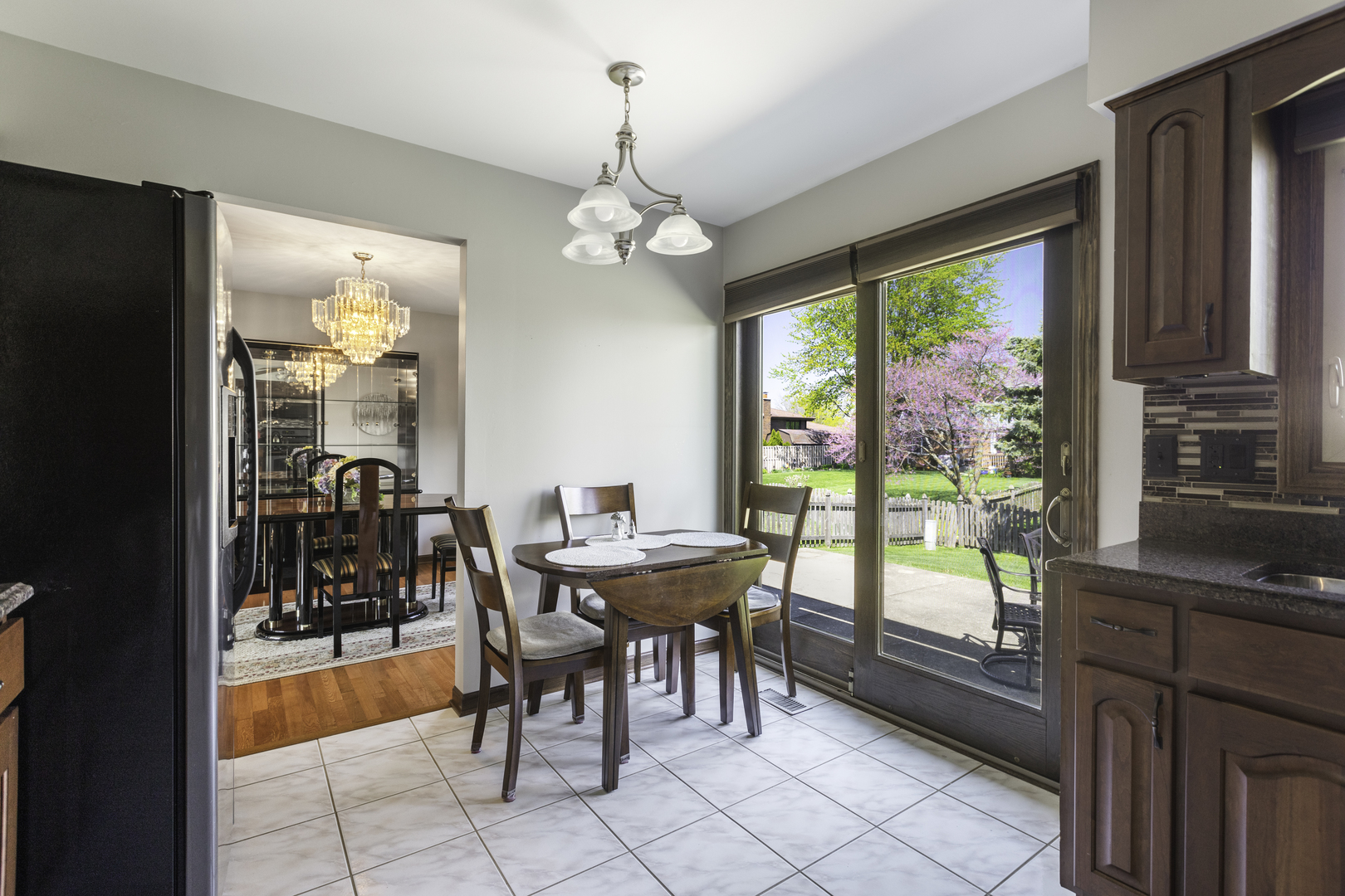 20w518 Elizabeth Drive