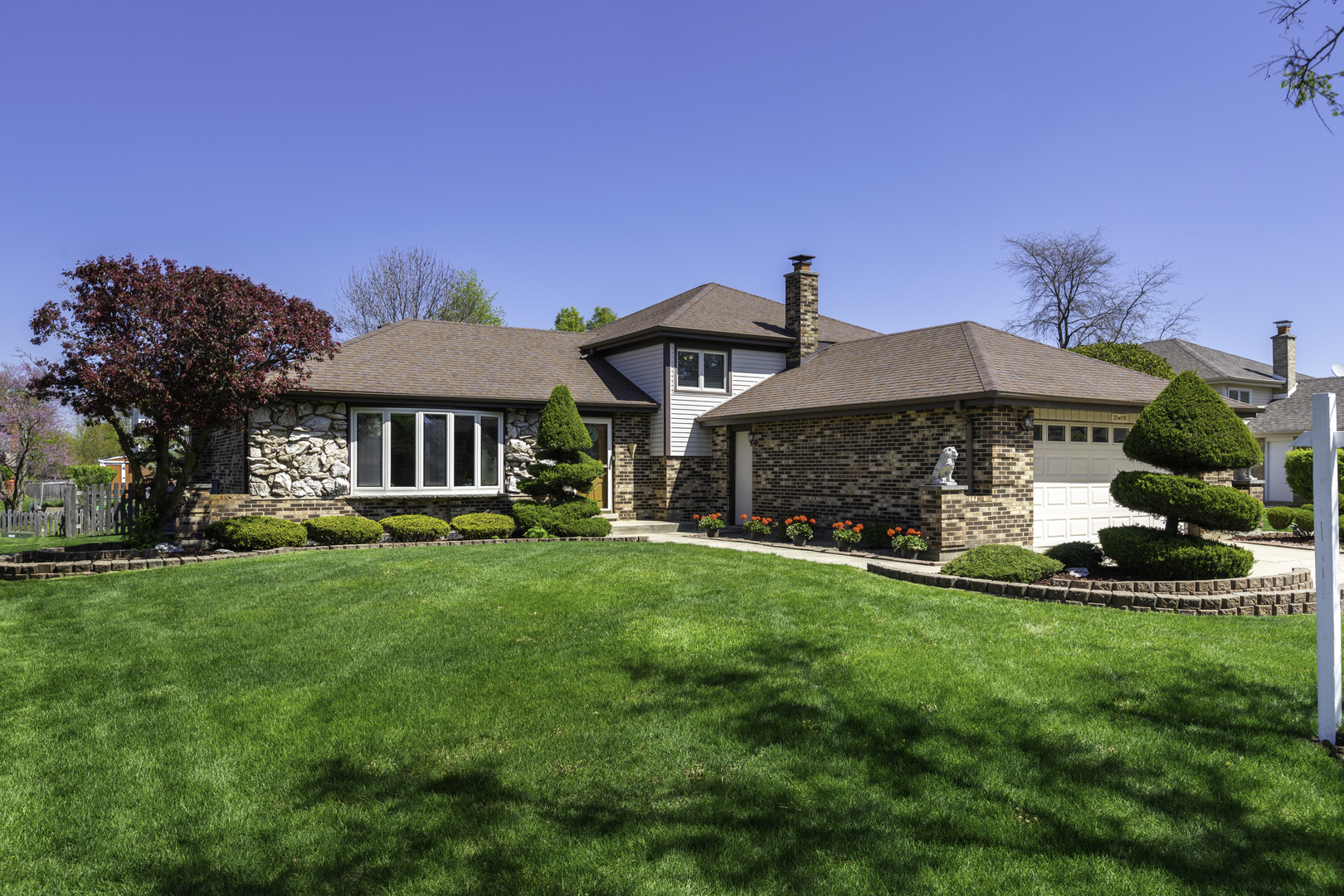 20w518 Elizabeth Drive