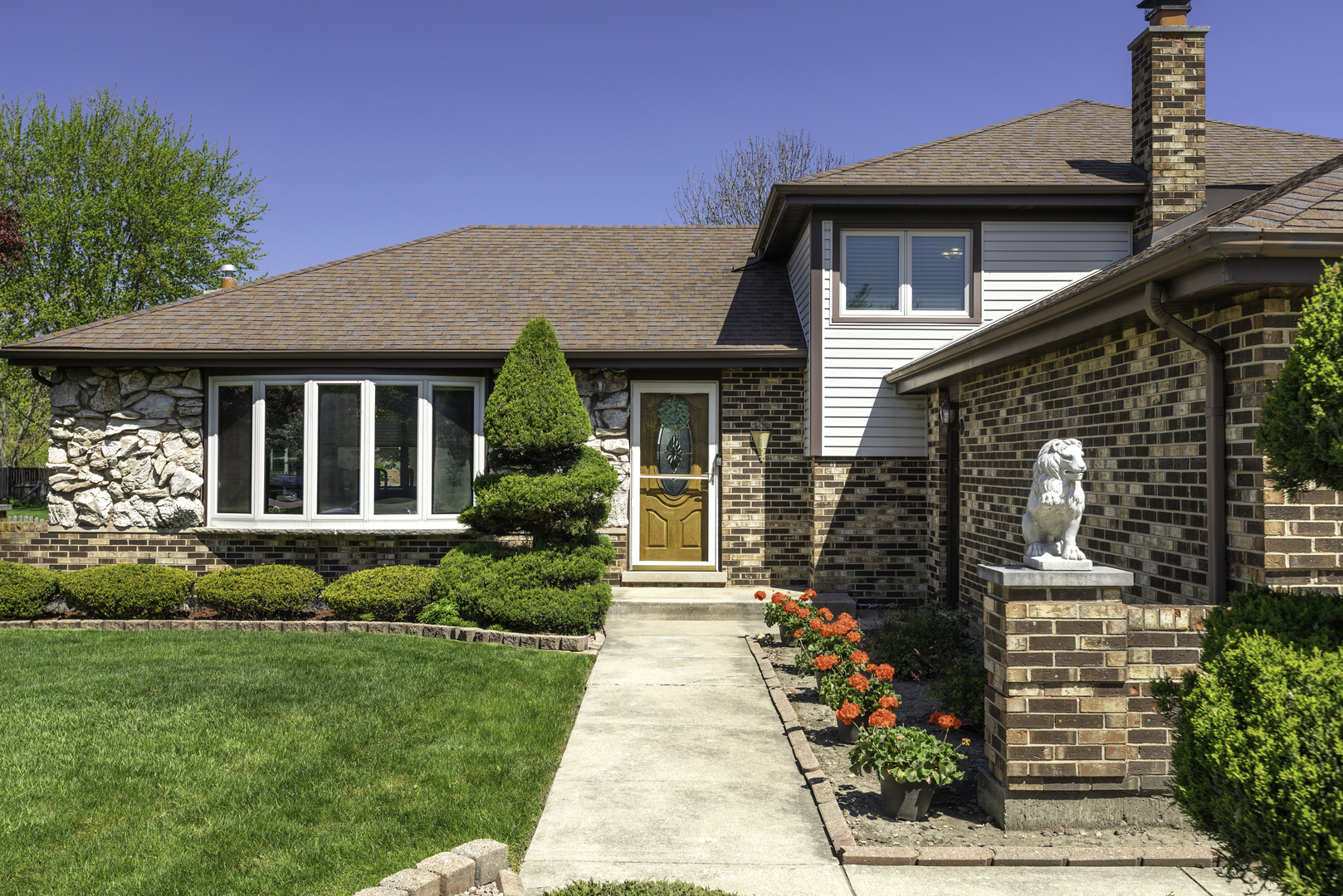 20w518 Elizabeth Drive