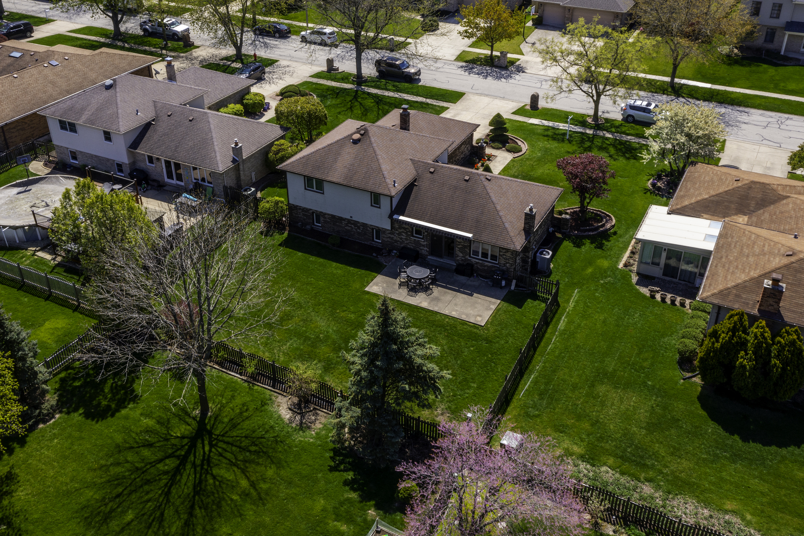 20w518 Elizabeth Drive