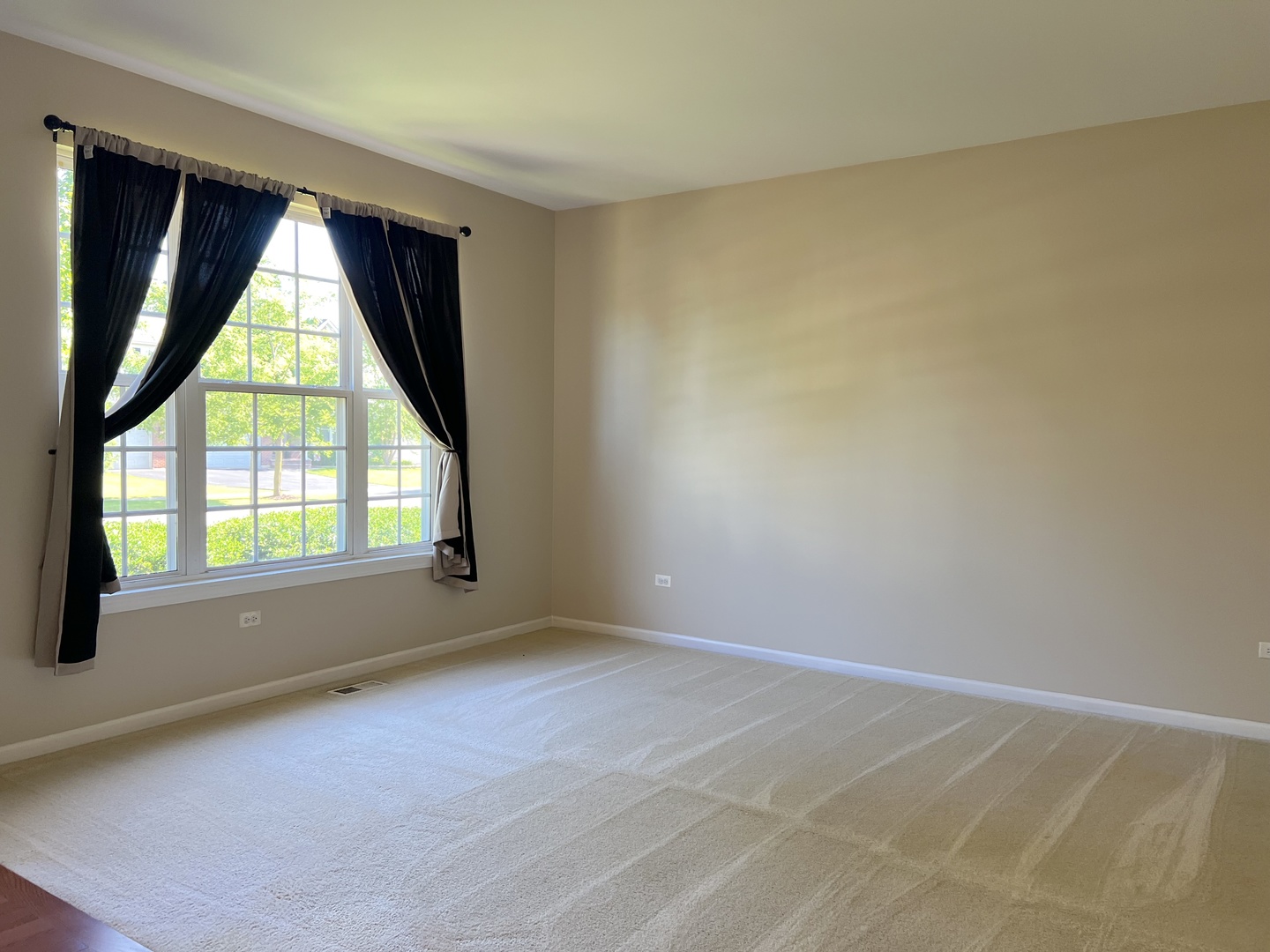 26313 WHISPERING WOODS Circle