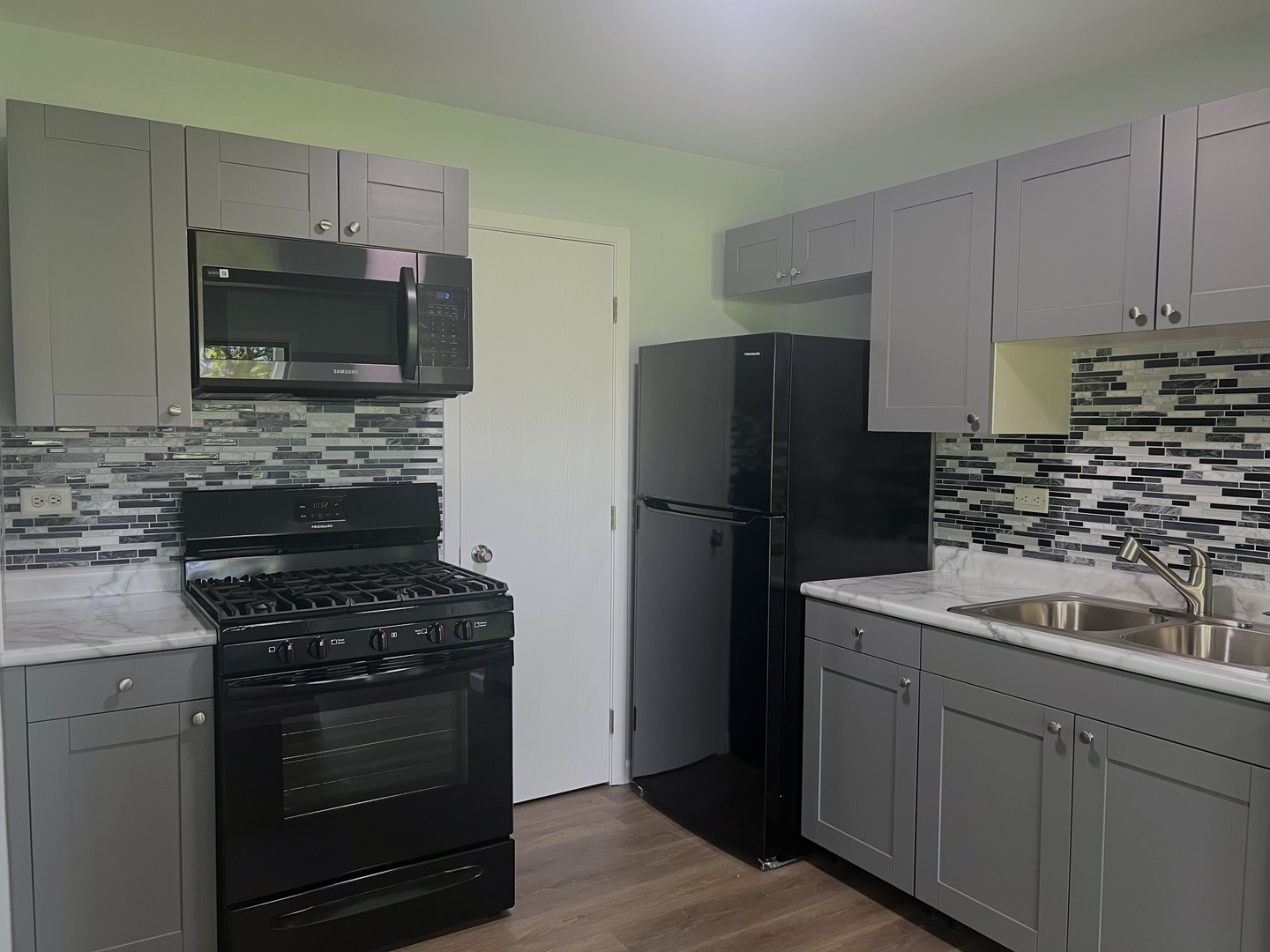 1176 Auburn Lane Unit: 1176