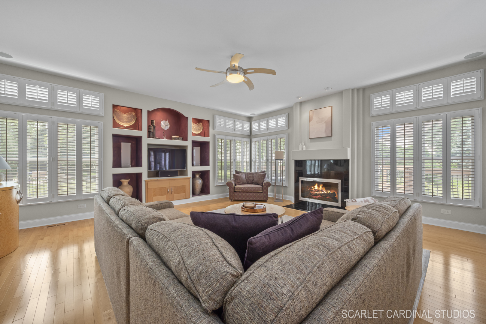 2408 Stoneleigh Court