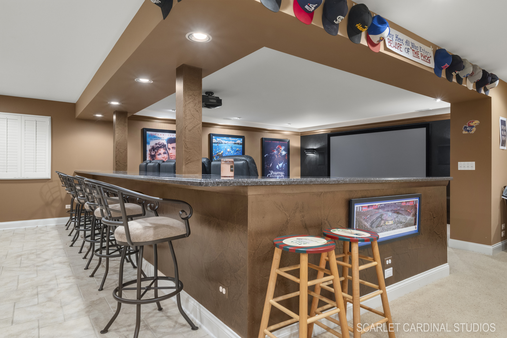 2408 Stoneleigh Court