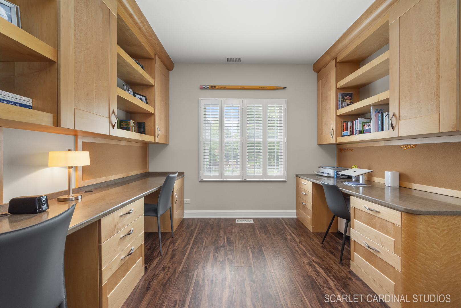 2408 Stoneleigh Court