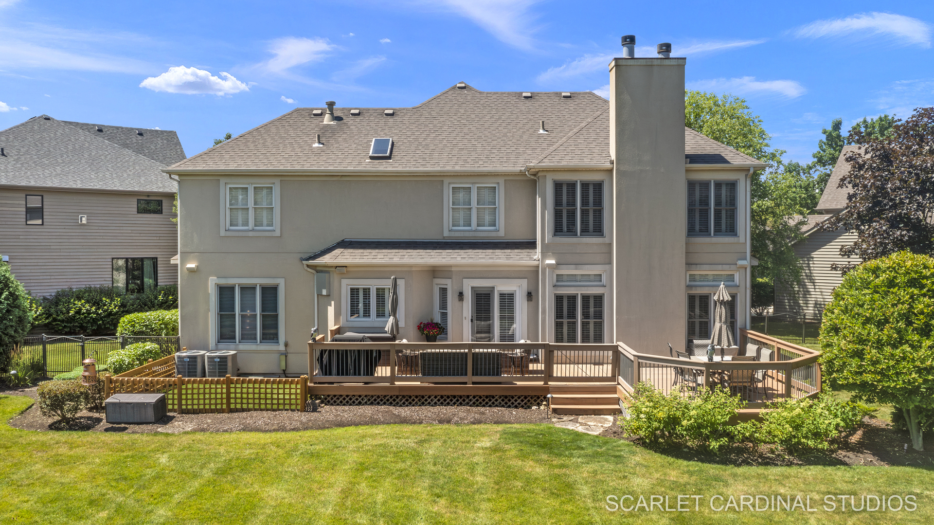 2408 Stoneleigh Court