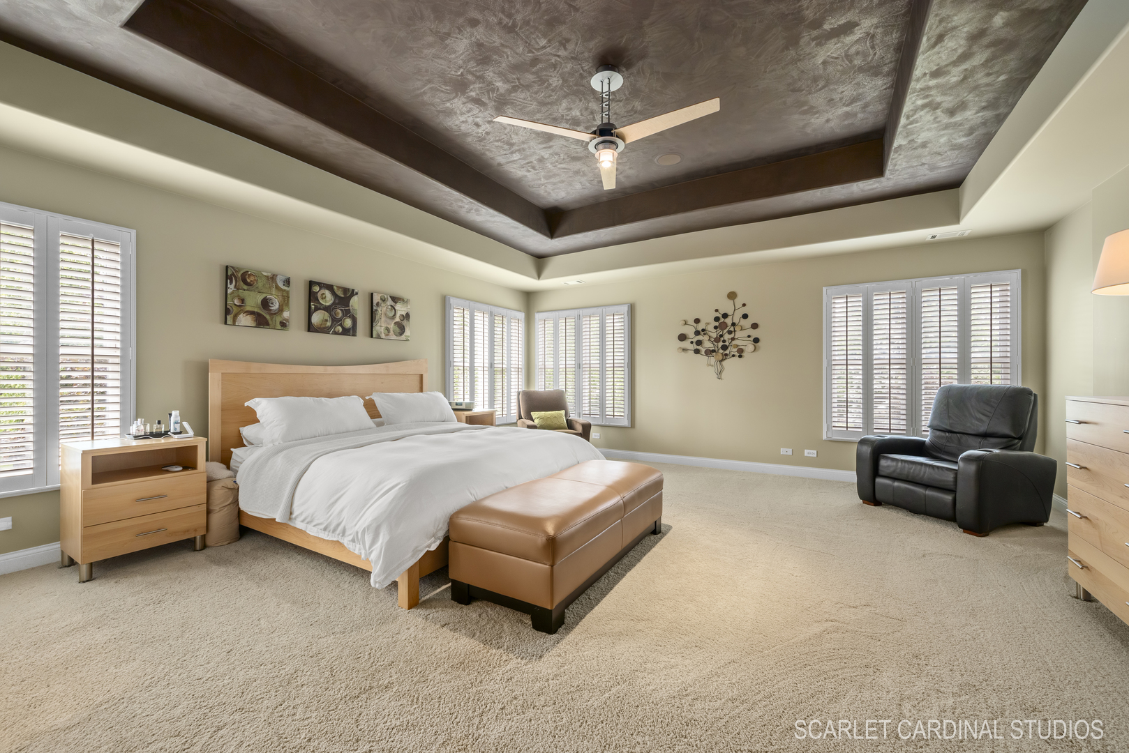 2408 Stoneleigh Court