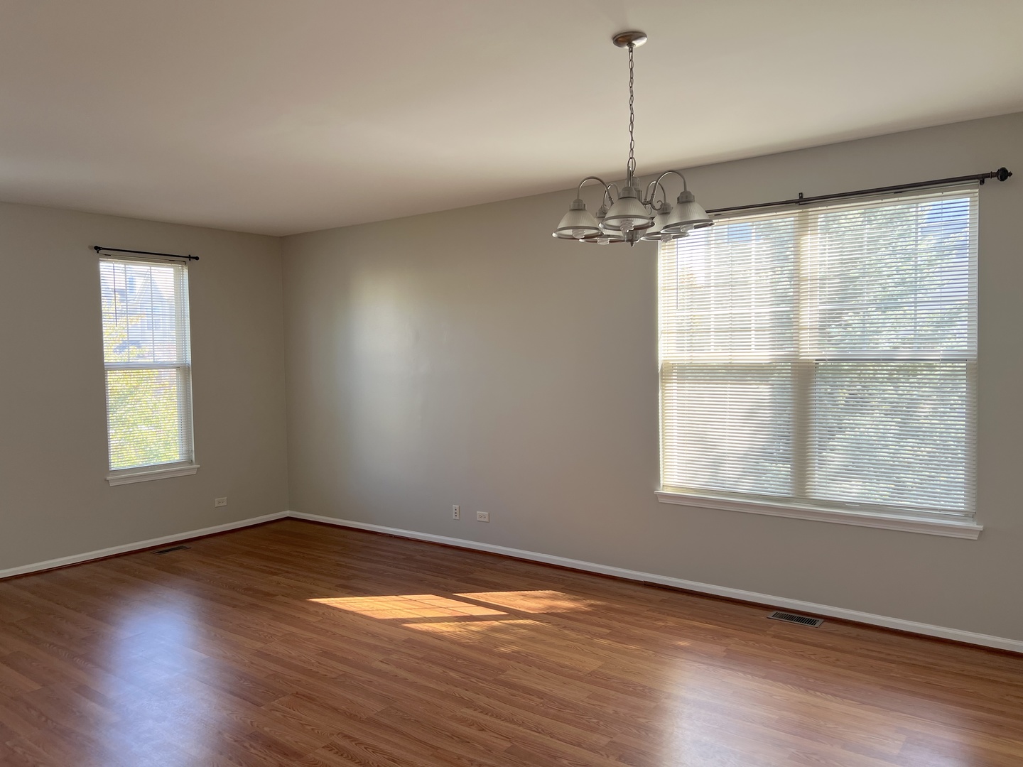 424 N Commerce Street