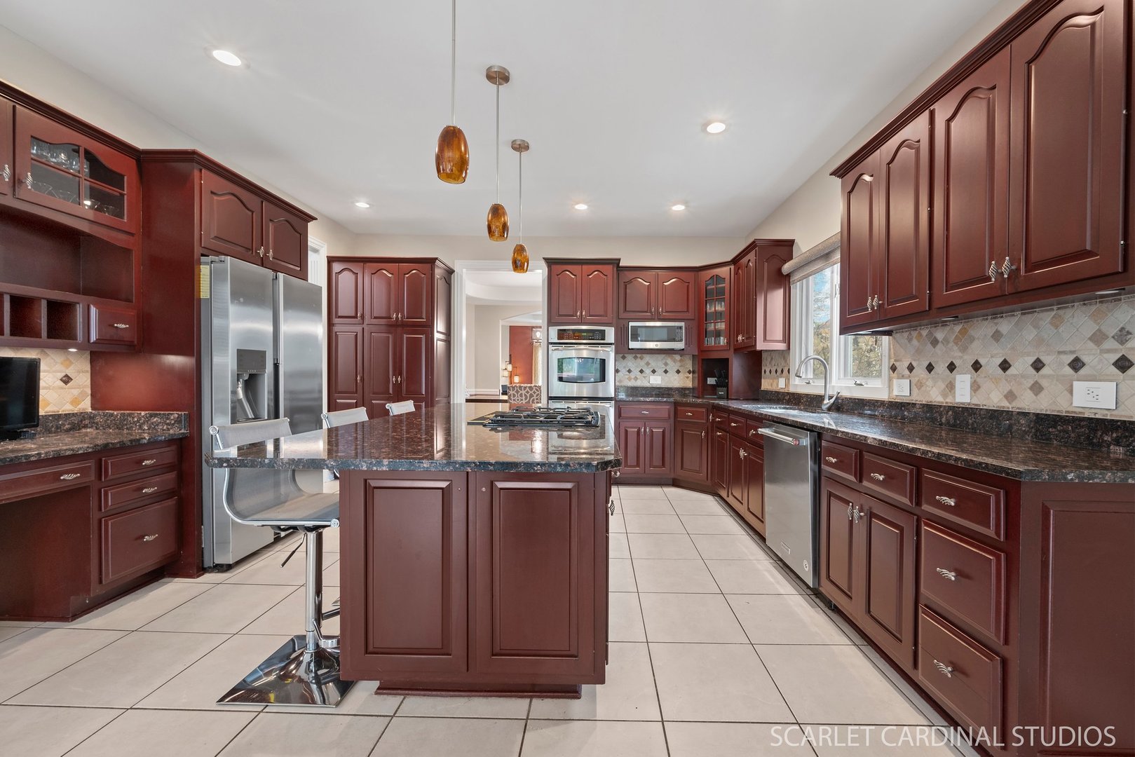 2236 COMSTOCK Lane