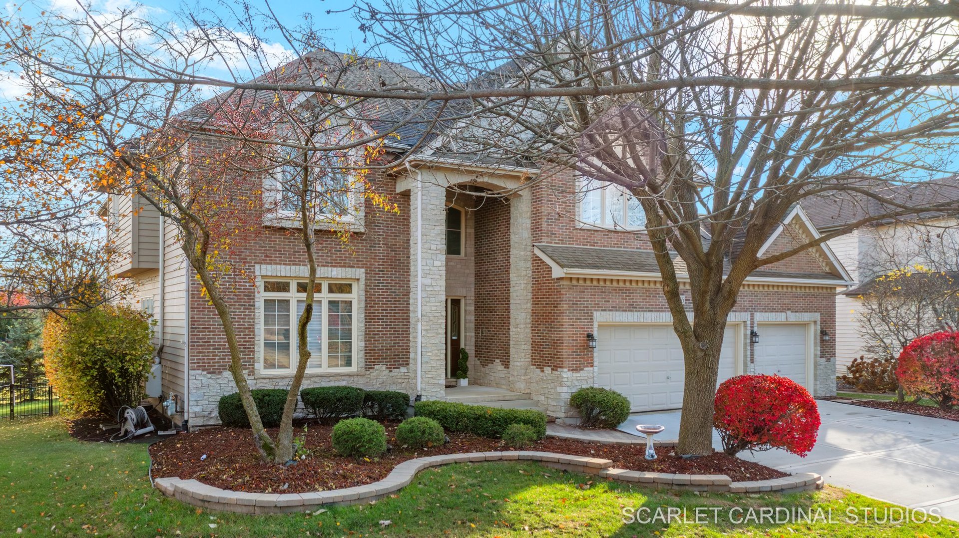 2236 COMSTOCK Lane