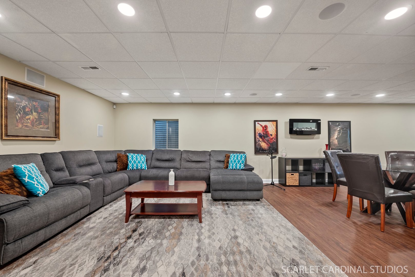 2236 COMSTOCK Lane