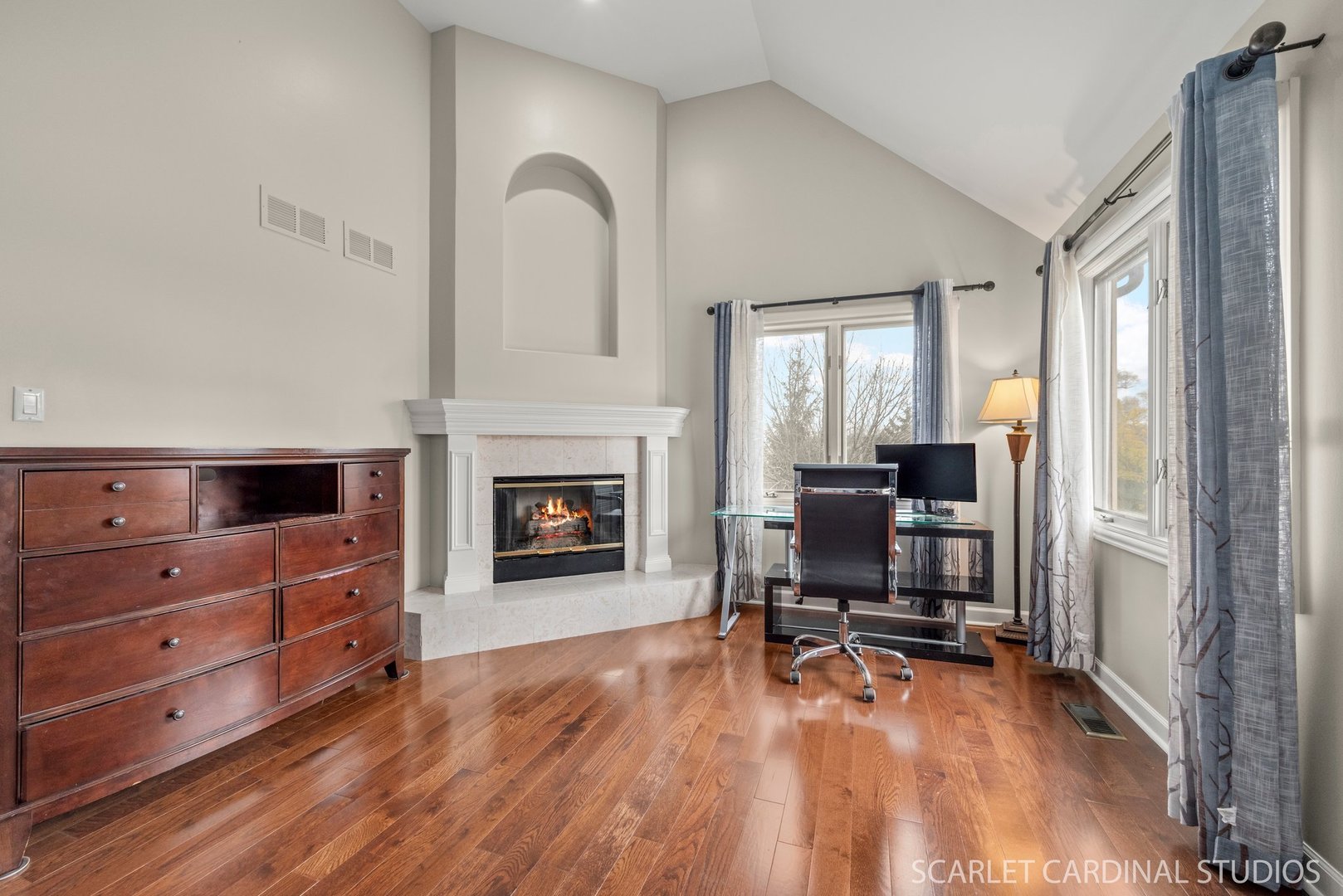 2236 COMSTOCK Lane