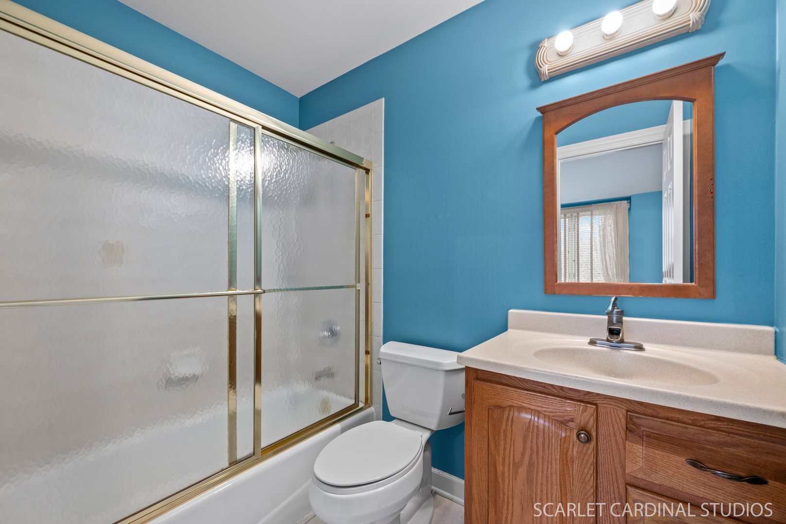 2236 COMSTOCK Lane