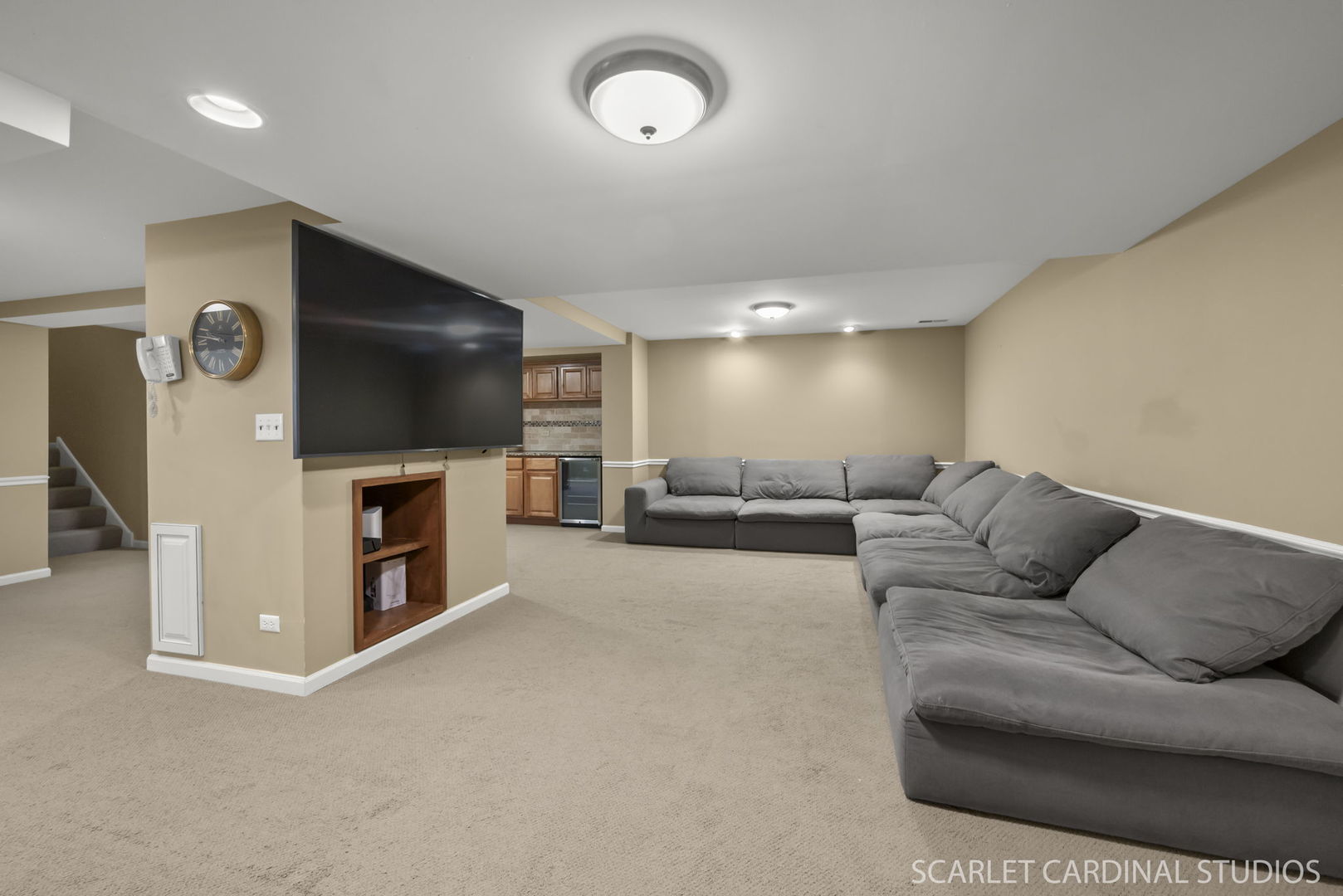 2511 Saddlebrook Drive